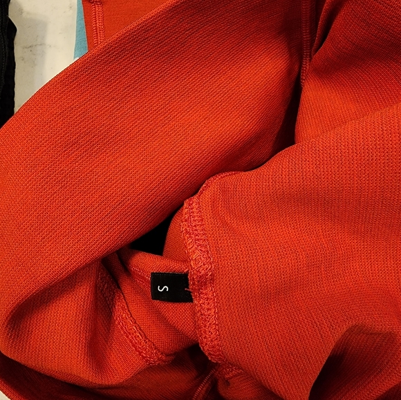 Lot of 3 Alphalete Halo Leggings - Turquoise, Red, Black - Small - Picture 10 of 10